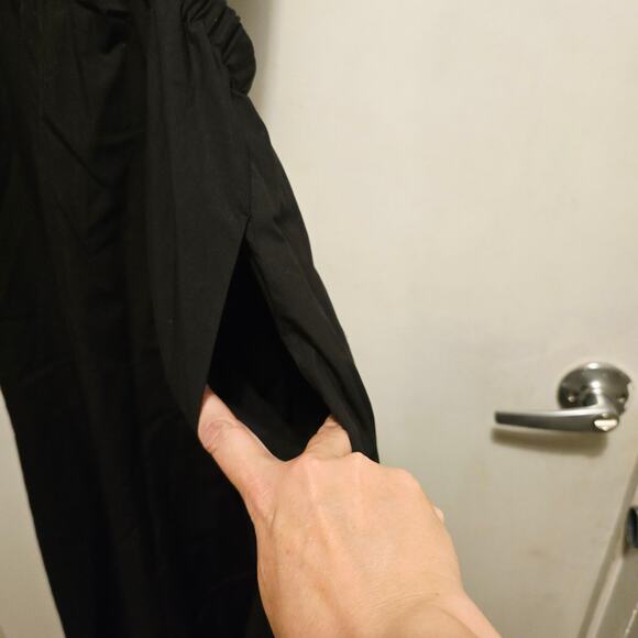 Babaton	Cella Poplin Dress by Aritizia NWT Black, cut out maxi lined size large - Picture 7 of 9